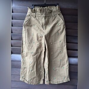 VOGE Boutique women's Wide Leg Cropped Pants Pineapple embroidered Green